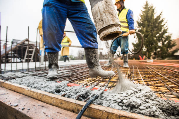 Best Concrete Slab Construction in Lincoln Center, KS
